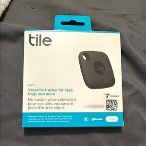 Tile Mate Bluetooth Tracker - Black